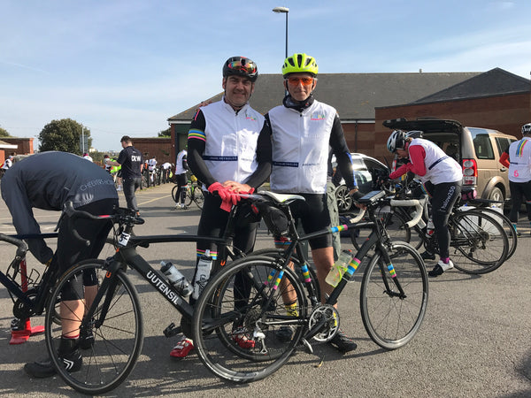 üutensil Founder rides with Damon Hill for Halow Charity
